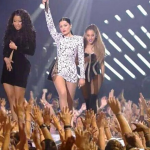 Nicki Minaj Issues Statement on Wardrobe Malfunction During MTV VMA Performance