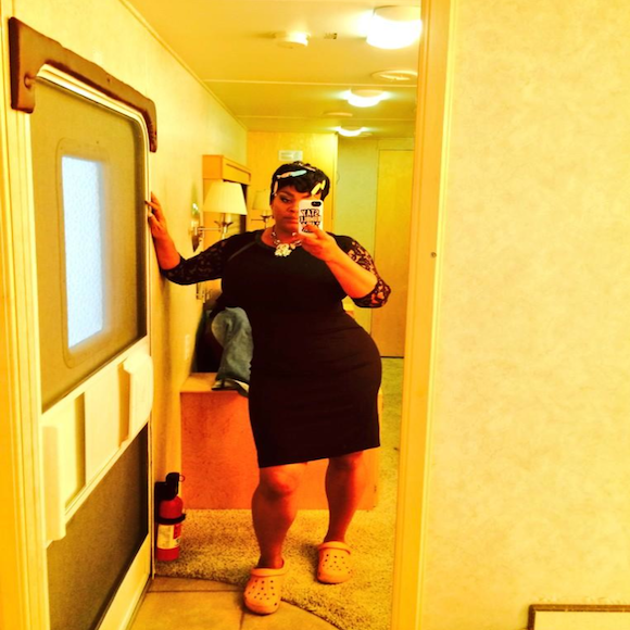 Jill Scott S Nude Photos Leak Singer And Thirsty Fans