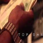 Top Shotta Thumbs Through A Band In ‘Flicka Da Wrist (Freestyle)’ Music Video