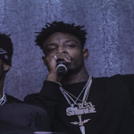 21 Savage Not Entertaining 22 Savage, Flexes With Icy Jewelry