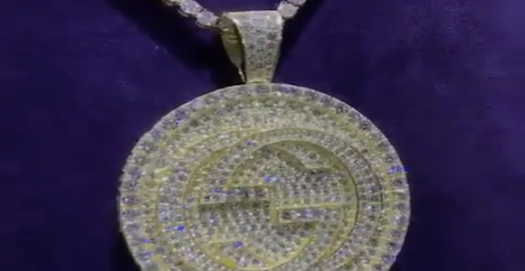 Gucci Mane Shows New Icy Chain | Welcome To KollegeKidd.com